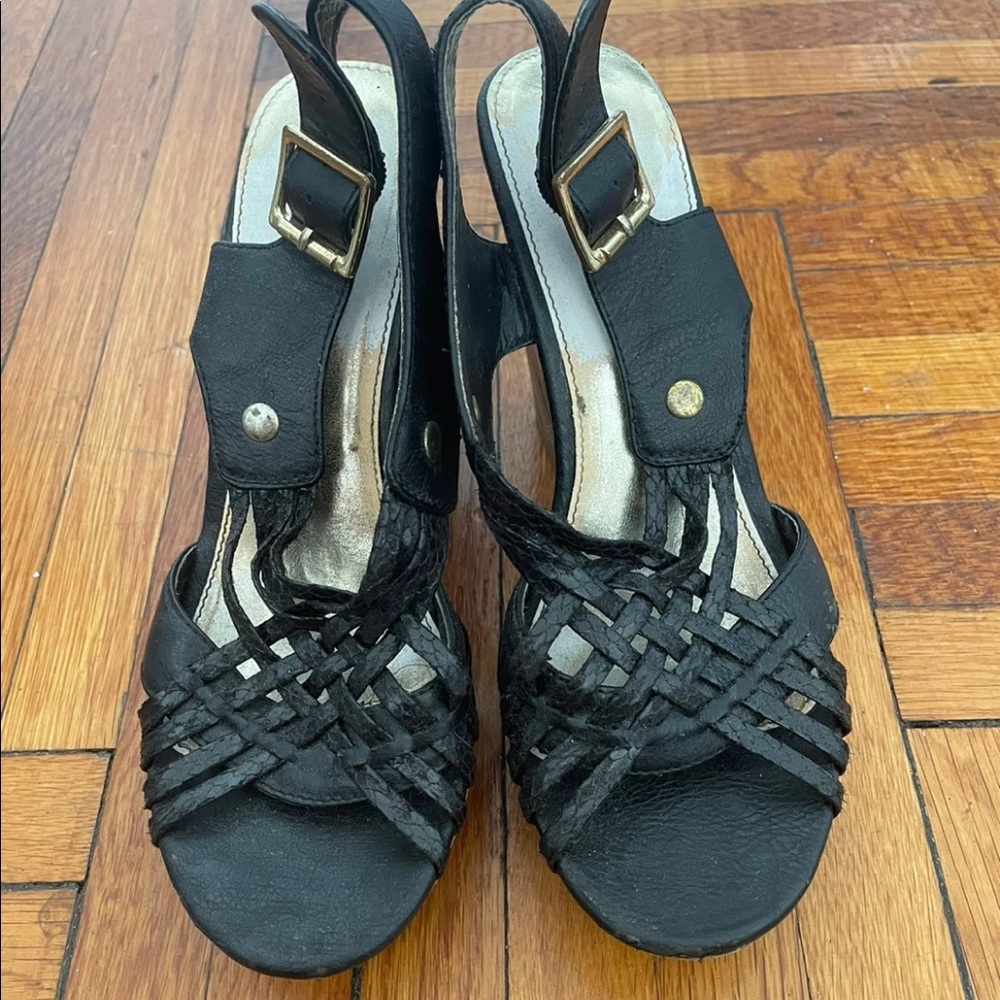 Wedges - Picture 2 of 7